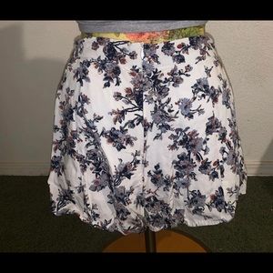Flowery shorts